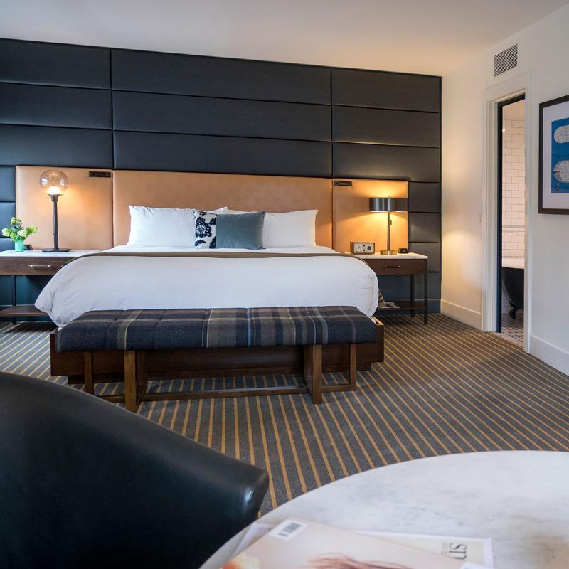 Theodore Hotel 4*